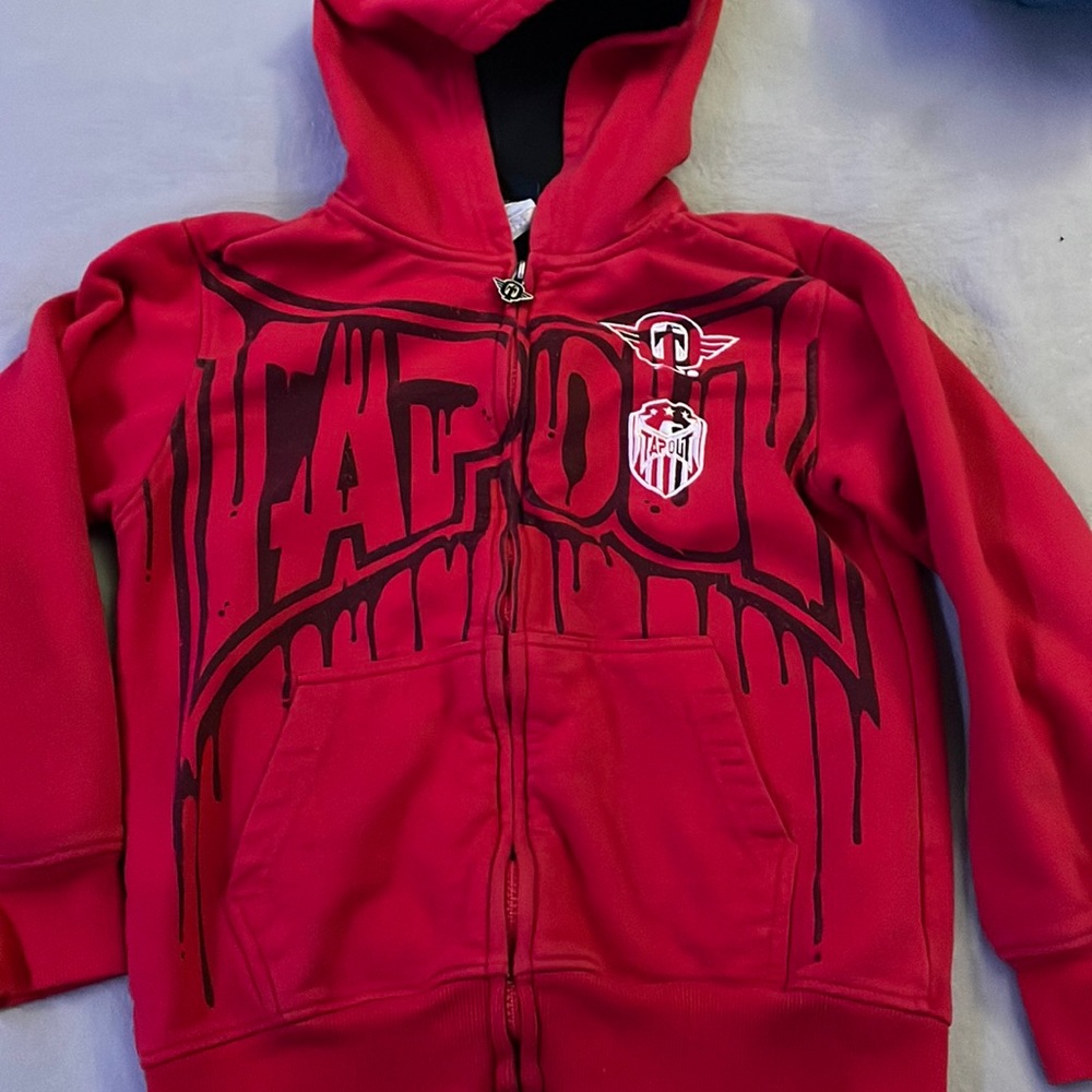 Tap out wrestling zip up